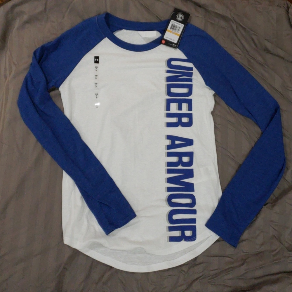 NWT Under Armour Top